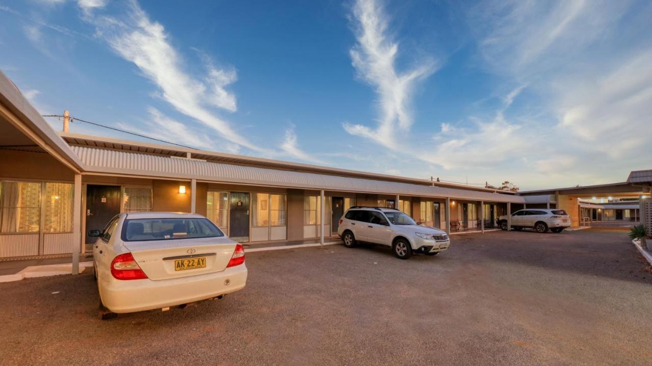 Silver Haven Motor Inn Broken Hill Exterior photo